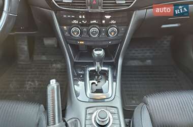 Седан Mazda 6 2014 в 