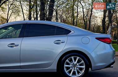 Седан Mazda 6 2015 в 