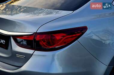 Седан Mazda 6 2015 в 