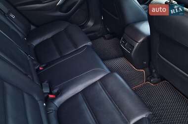 Седан Mazda 6 2015 в 