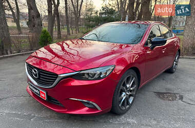 Седан Mazda 6 2015 в 