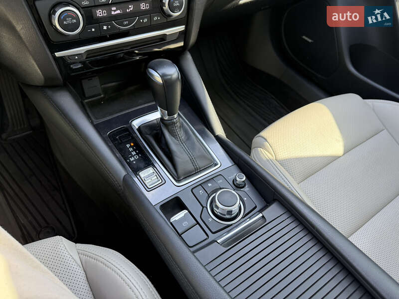 Седан Mazda 6 2017 в Киеве