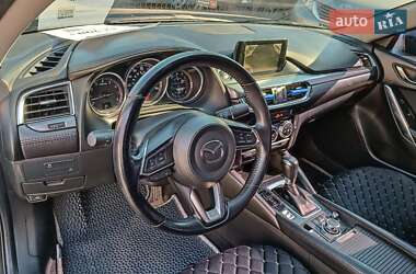 Седан Mazda 6 2017 в 