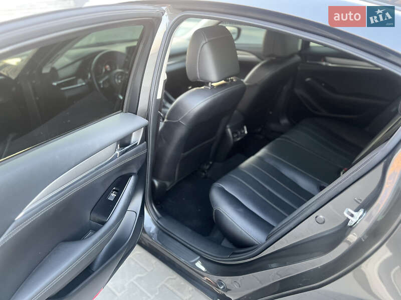 Седан Mazda 6 2018 в Черкассах