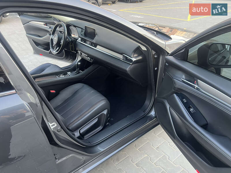 Седан Mazda 6 2018 в Черкассах