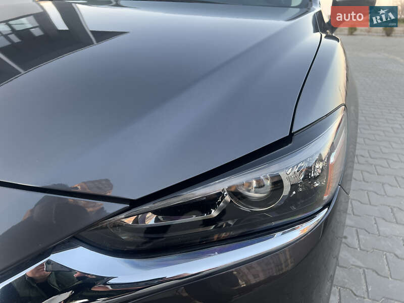 Седан Mazda 6 2018 в Черкассах