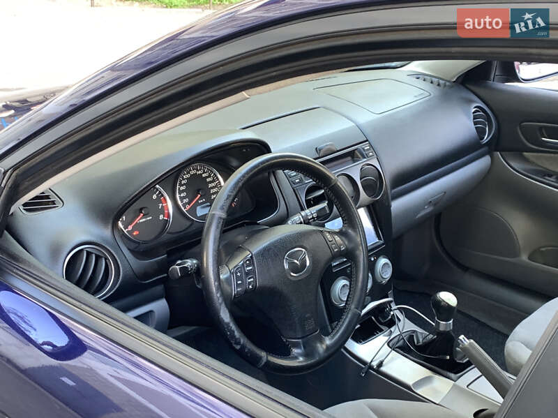 Лифтбек Mazda 6 2003 в Киеве фото 5 Лифтбек Mazda 6 2003 в Киеве