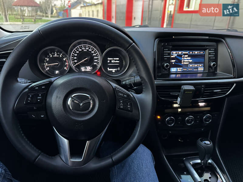 Седан Mazda 6 2014 в Шполе