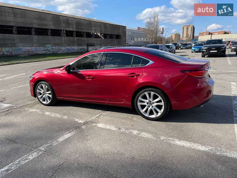 Седан Mazda 6 2014 в Полтаве