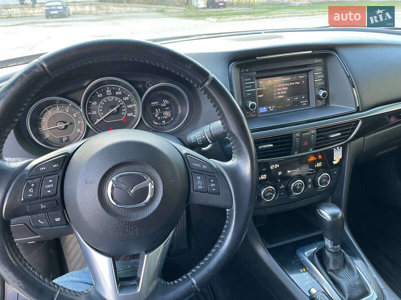 Седан Mazda 6 2014 в Полтаве