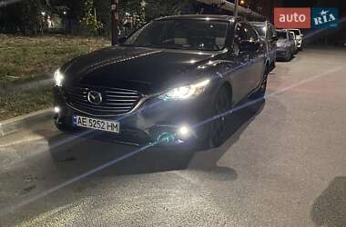 Седан Mazda 6 2015 в 