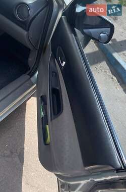 Седан Mazda 6 2003 в 