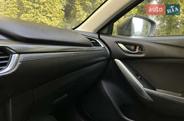Седан Mazda 6 2014 в 