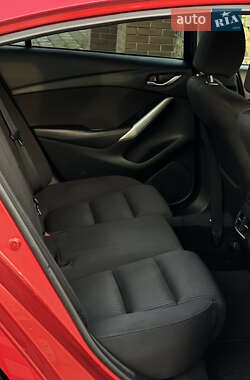 Седан Mazda 6 2013 в 