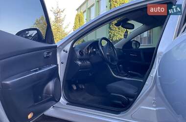 Седан Mazda 6 2012 в 