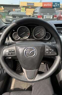 Седан Mazda 6 2011 в 