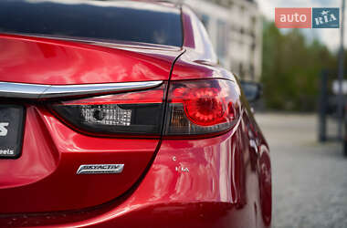 Седан Mazda 6 2014 в 