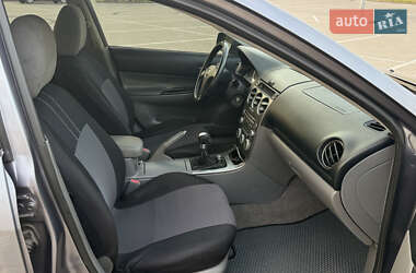 Седан Mazda 6 2003 в 
