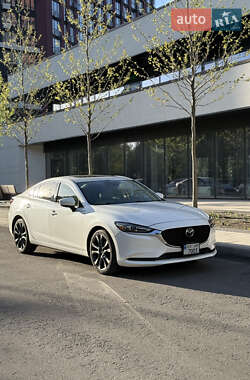 Седан Mazda 6 2018 в 
