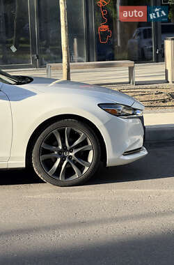Седан Mazda 6 2018 в 