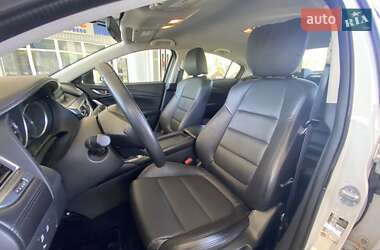 Седан Mazda 6 2015 в 