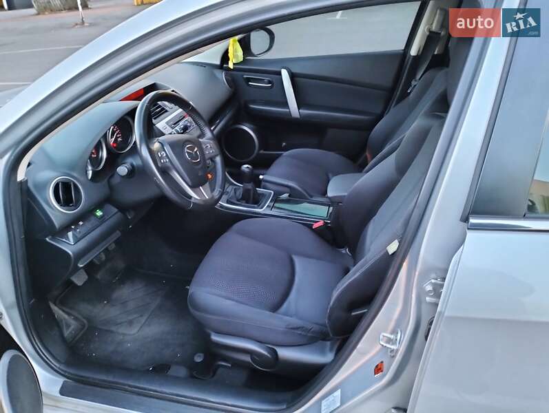Універсал Mazda 6 2008 в Житомирі