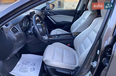 Седан Mazda 6 2015 в 