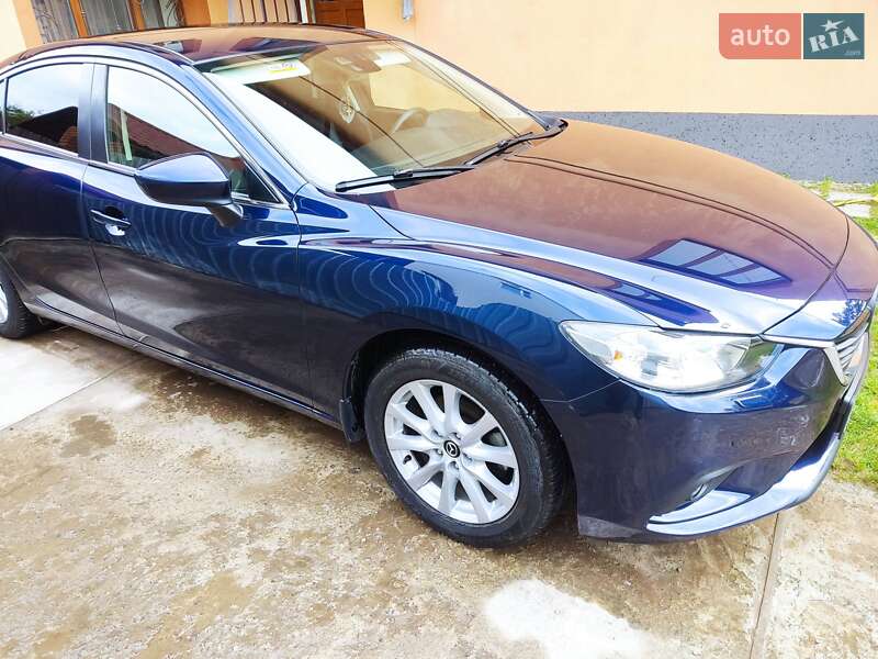 Седан Mazda 6 2013 в Винниках