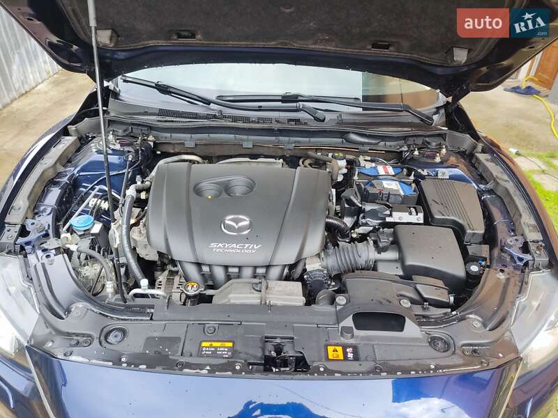 Седан Mazda 6 2013 в Винниках