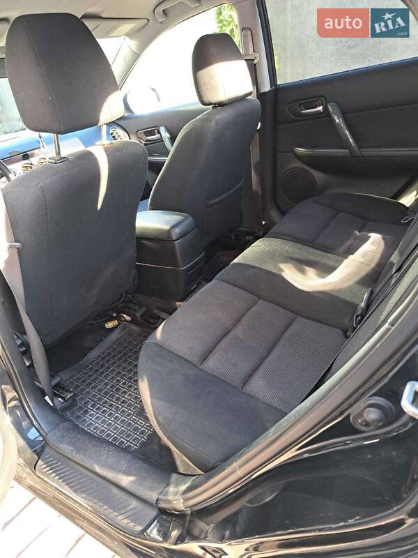 Седан Mazda 6 2005 в Тернополе