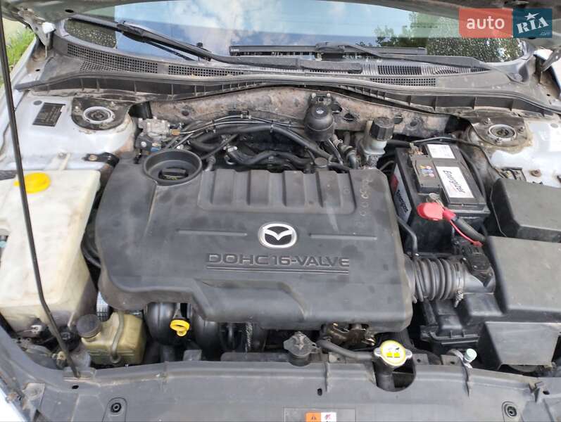 Ліфтбек Mazda 6 2004 в Рівному