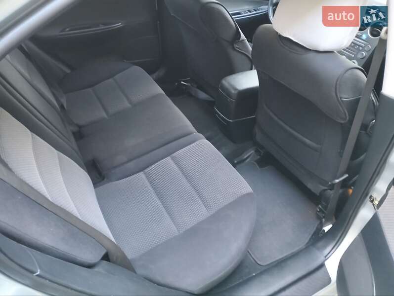 Ліфтбек Mazda 6 2004 в Рівному
