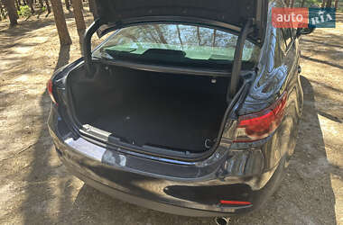 Седан Mazda 6 2015 в 