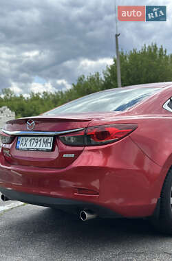 Седан Mazda 6 2014 в 