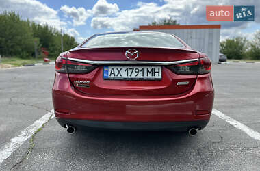 Седан Mazda 6 2014 в 