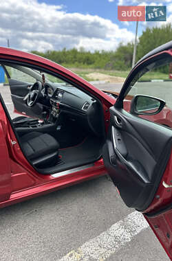 Седан Mazda 6 2014 в 