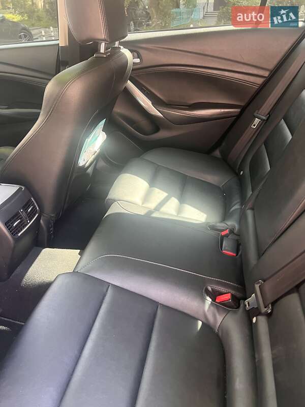Седан Mazda 6 2015 в Одессе