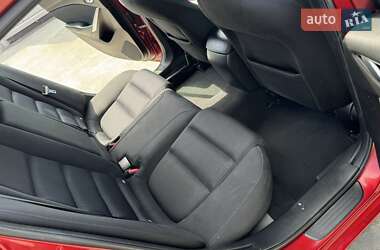 Седан Mazda 6 2015 в 