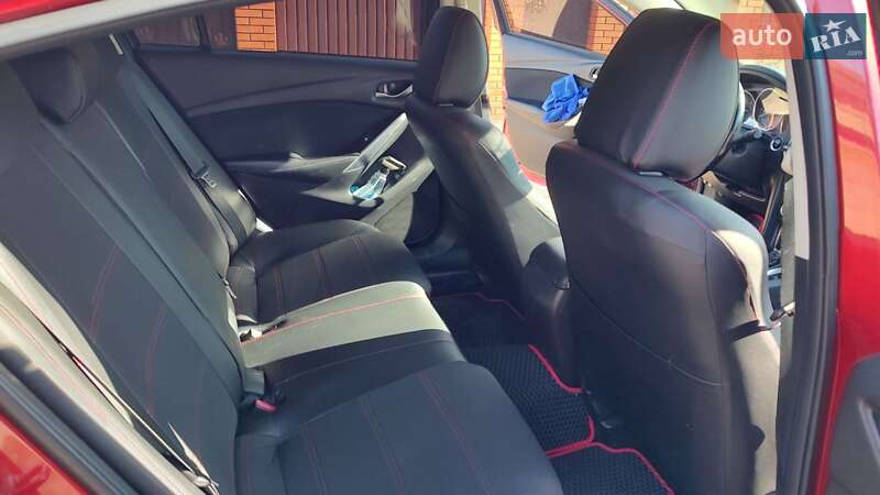 Седан Mazda 6 2014 в Сумах