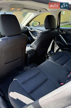 Седан Mazda 6 2013 в 