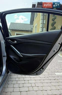 Седан Mazda 6 2013 в 