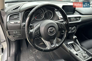 Седан Mazda 6 2015 в 