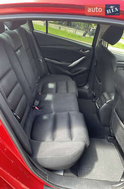 Седан Mazda 6 2012 в 