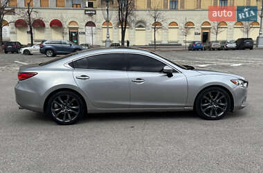 Седан Mazda 6 2013 в 