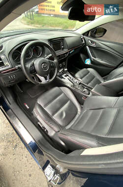 Седан Mazda 6 2014 в 