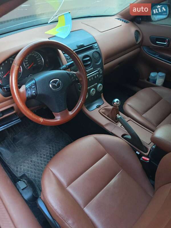 Седан Mazda 6 2003 в Калиновке