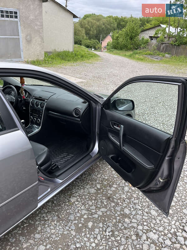 Седан Mazda 6 2007 в Черновцах