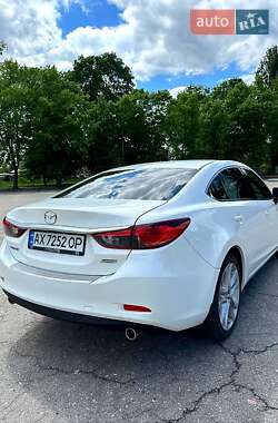Седан Mazda 6 2016 в 