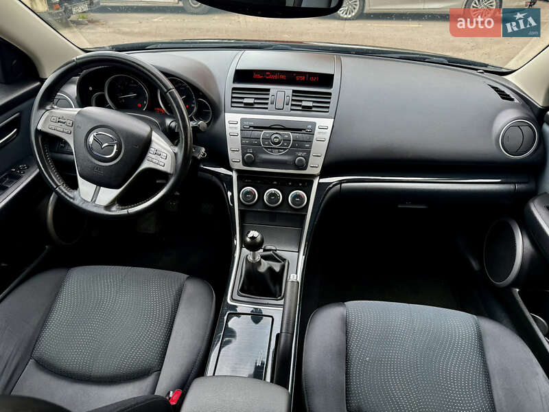 Універсал Mazda 6 2008 в Рівному