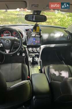 Седан Mazda 6 2011 в 